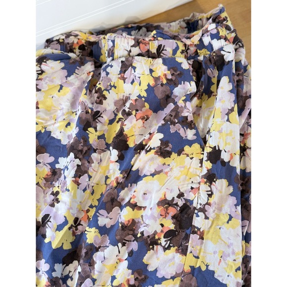 Torrid Floral Print Shorts Plus Size‎ 5 Elastic Waist Pull On Lined - Picture 5 of 5